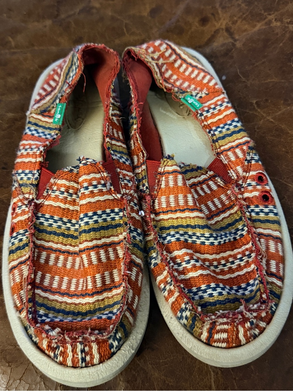 Sanuk Donna Blanket Sidewalk Surfers Burgundy Bayridge Boho Slip On Size 8